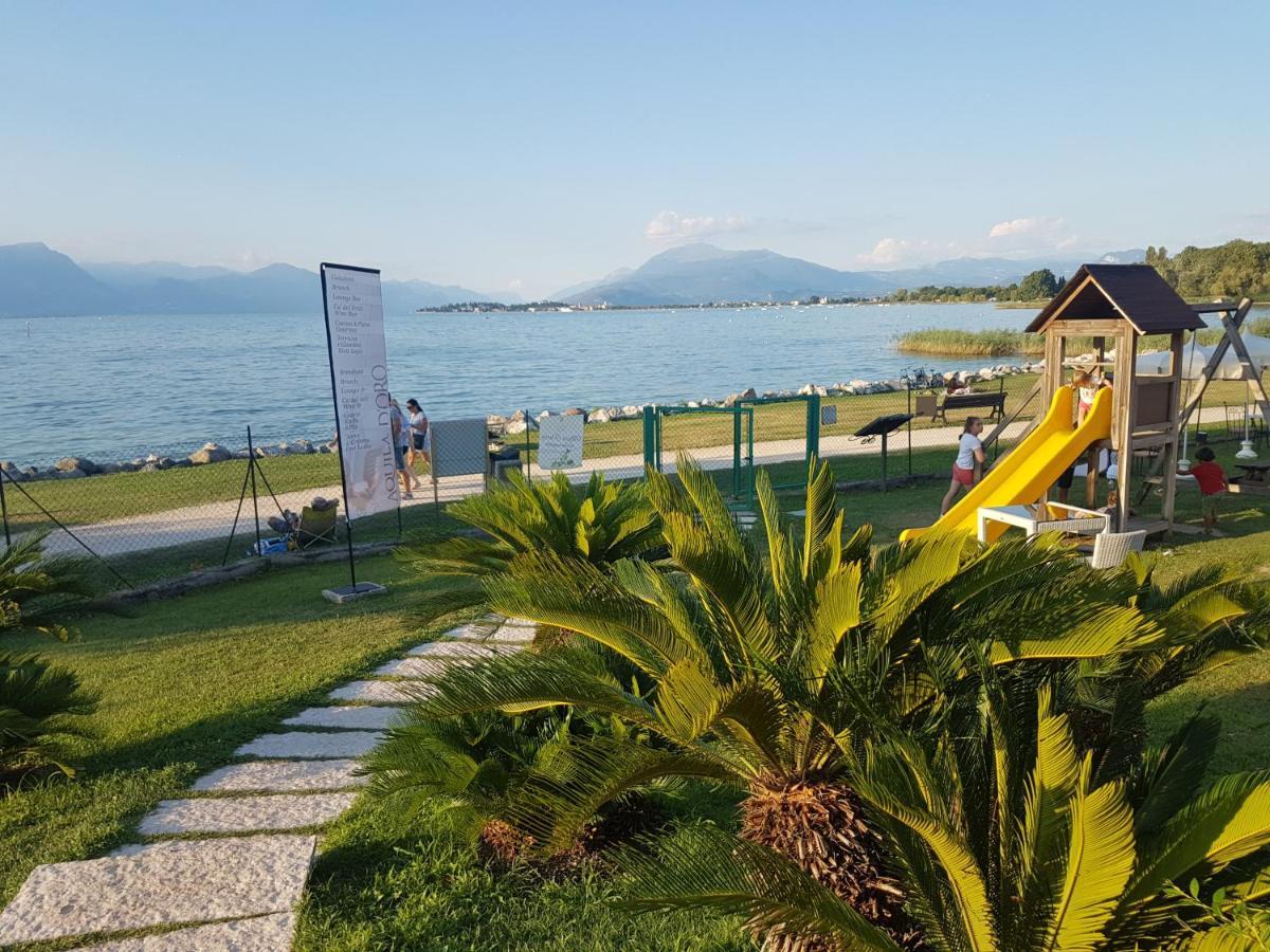 Hotel Aquila D'Oro Desenzano Desenzano del Garda Esterno foto